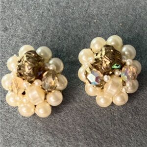Vintage Cluster Clip On Earrings